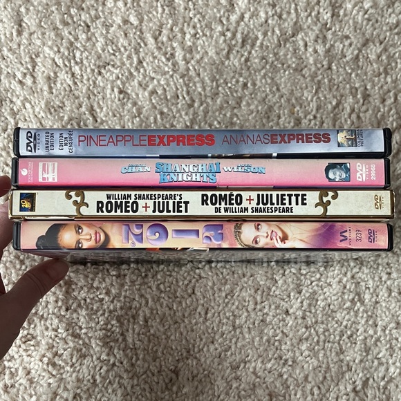 ๐ Movie Bundle #3 - Picture 10 of 10